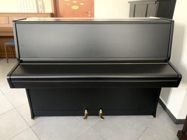 Piano - černé české pianino Rösler