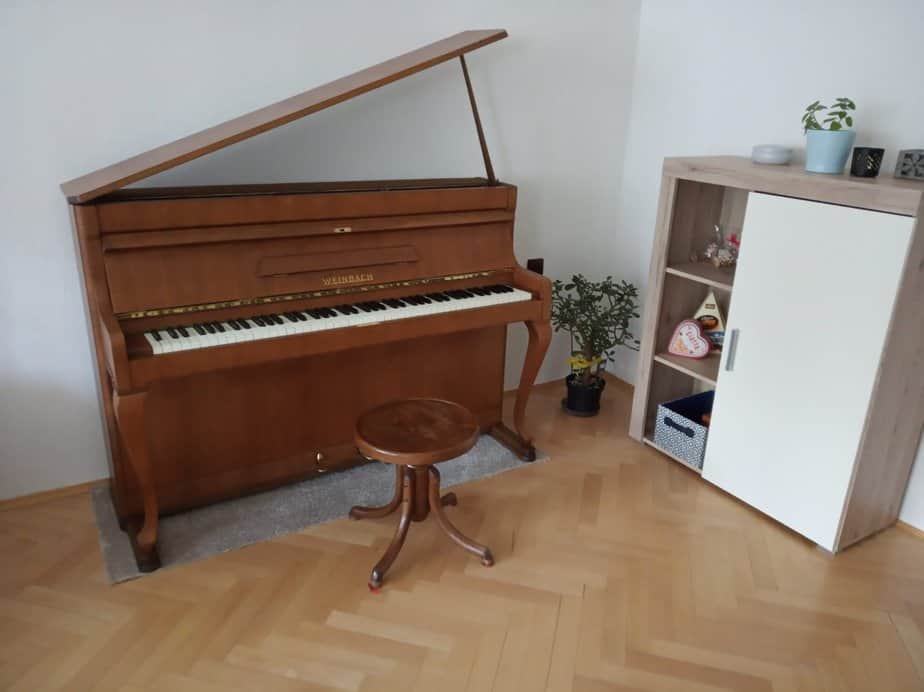 Pianino Weinbach chippendale