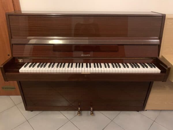 Piano Black Friday, lesklé piano Hellas, piano, bazar pian 012PH