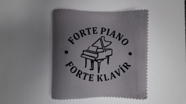 Šedá šerpa na ochranu kláves s černým potiskem Forte Piano Forte Klavír