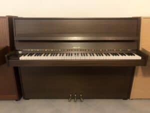 Tmavě hnědé piano Hellas, piano s moderátorem, levné pianino 028PH