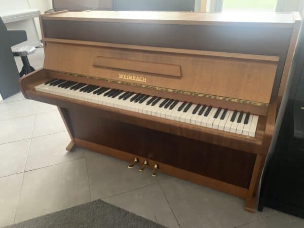 Piano Petrof-Weinbach, české piano s moderátorem 022PH