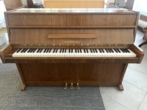 České piano Weinbach, klavír s moderátorem / 3. pedál, malé piano 020PH