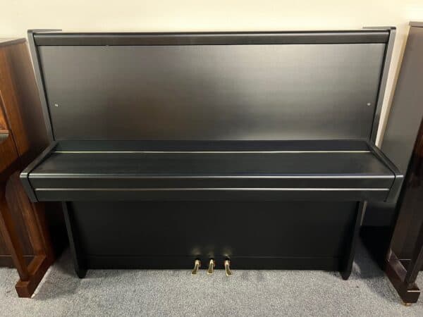 Petrof Opera 125cm, polokoncertní piano Petrof, černé pianino 103PC